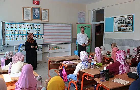 Akşehir 'de Yatılı Yaz Kur'an Kursu'nda eğitim coşkusu devam ediyor
