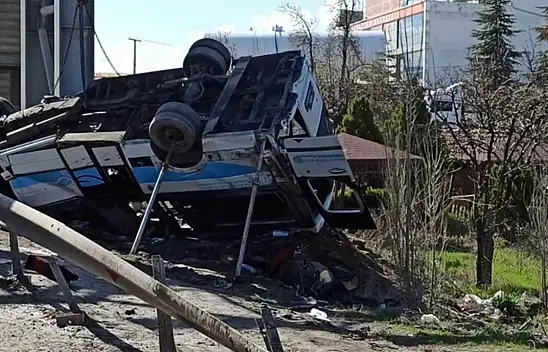 Ankara'da feci kaza: 5 ölü, 14 yaralı