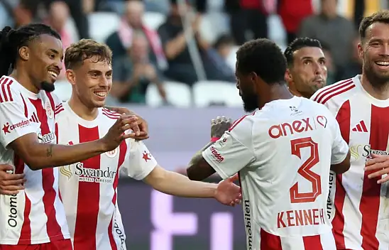 Antalyaspor 5 hafta sonra sevindi