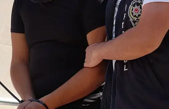 Bakan Gürlek duyurdu: Vize çetesine büyük operasyon