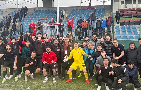 BAL'da zirve yarışı nefes kesiyor! Konya takımı farkı 3'e indirdi