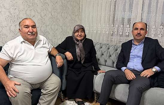 Başkan Altay'dan umre yolcularına vefa ziyareti
