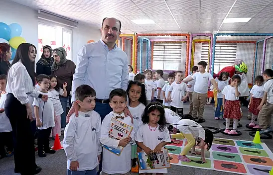 Başkan Altay, miniklerin bisiklet heyecanına ortak oldu