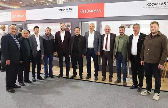 Başkan Apil Tarım Fuarında çiftçilerle buluştu