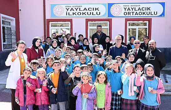 Belediye okulları gül bahçesi yaptı