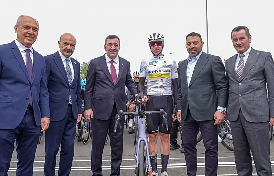 Beyaz mayo Mustafa Tarakçı'nın! Konya'nın gururu oldu