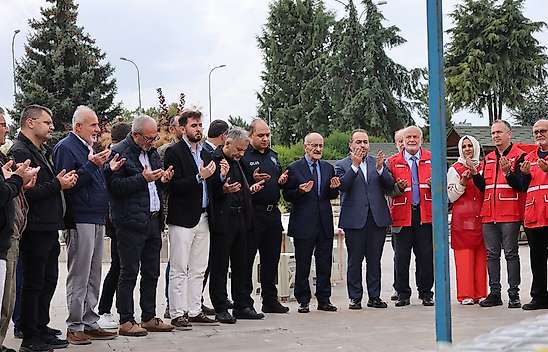 Beyşehir'de iyilik köprüleri kuruluyor