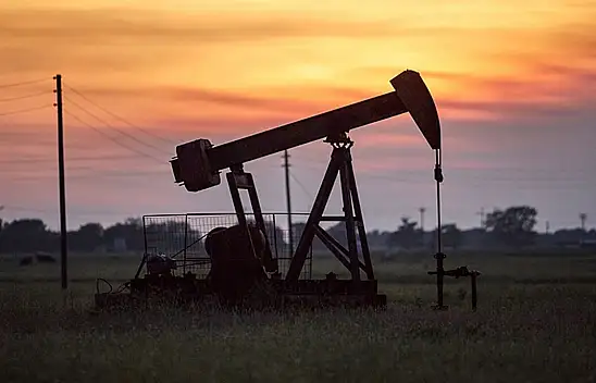 Brent petrolün varil fiyatı 107 doları geçti