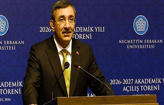 Cumhurbaşkanı Yardımcısı Yılmaz, Konya'da sosyal medyayı böyle tanımladı