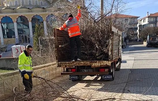 Ekipler daha temiz bir ilçe için iş başında