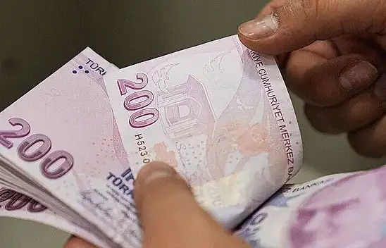 Emekliler dikkat! Beklenen ödeme için geri sayım başladı