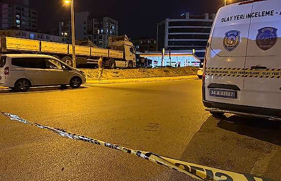 Esenyurt'ta dehşet saçtı! Önce trafik polisini sonra kendini vurdu