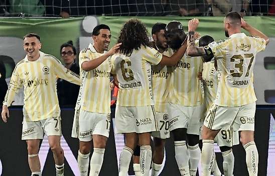 Fenerbahçe, Aston Villa deplasmanında