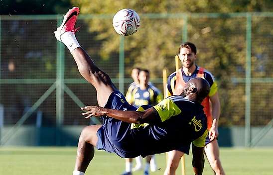 Fenerbahçe, Konyaspor'a iddialı hazırlanıyor