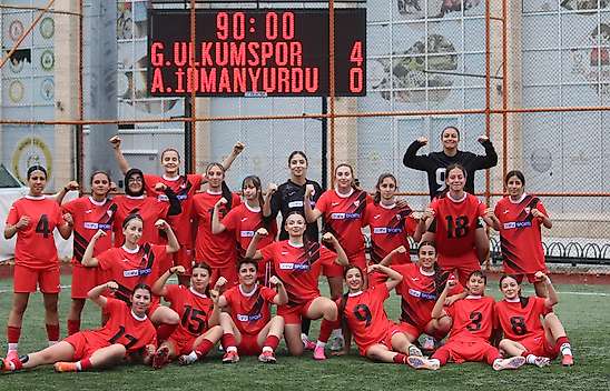 Genç Ülkümspor galibiyetle tanıştı
