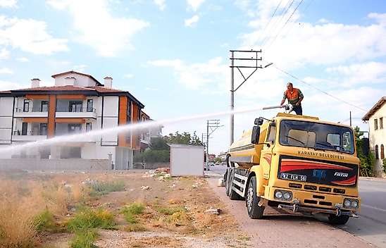 Karatay Belediyesi haşereye karşı havadan savaşıyor