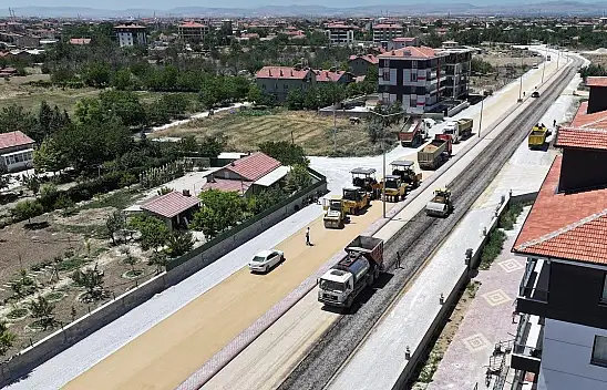 Karatay'dan trafiğe neşter: 6 kilometrelik yeni servis yolu geliyor