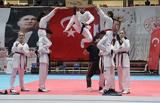 Konya'da 19 Mayıs coşkusu