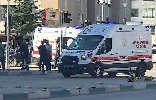 Konya'da araç ile motosiklet çarpıştı: 2 yaralı