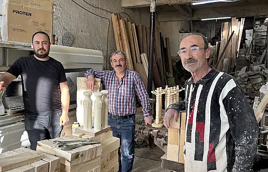 Konya'da dede mirasını taşıyor: 3 kuşak bir arada