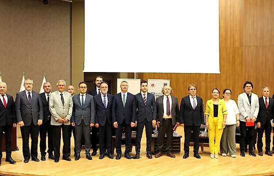 Konya'da denetimli serbestlikte ailenin rolü ele alındı