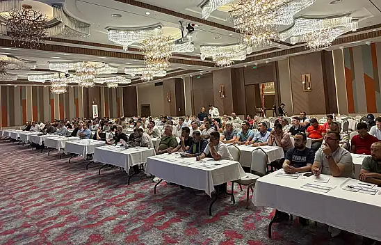 Konya'da doğru buzağı yetiştiriciliği anlatıldı