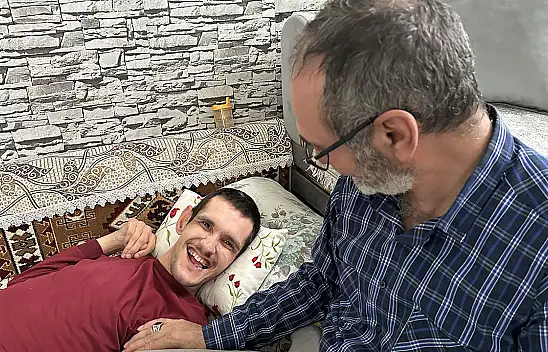 Konya'da engelli oğluna yaptığı düzenekle gönülleri kazandı