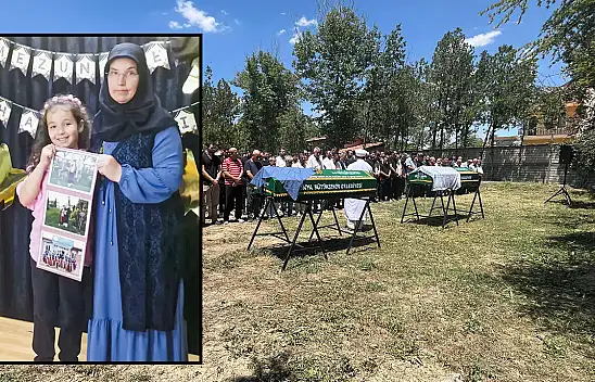 Konya'da feci kazada hayatını kaybeden anne ve kızı defnedildi