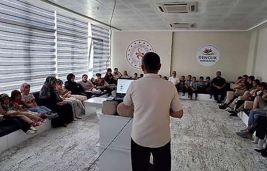 Konya'da gençler için önemli seminer!