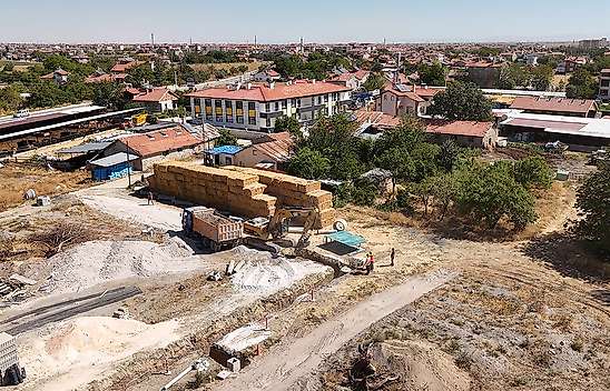 Konya'da iki mahallede altyapı yenileniyor!
