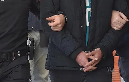 Konya'da kaçakçılara baskın: Evden çıkanlar şaşırttı!