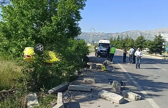 Konya'da kontrolden çıkan otomobil takla attı!