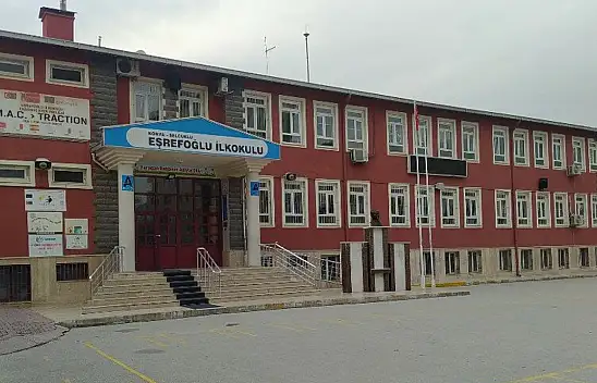 Konya'da miniklerin tiyatro gösterisi alkış topladı