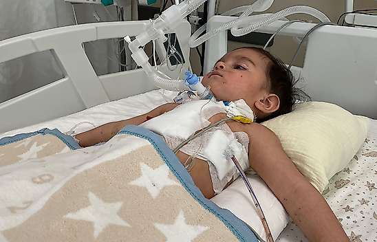 Konya'da mucize kurtuluş! Ceviz yutan bebek ölümden döndü