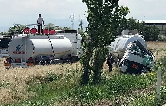 Konya'da şarampole devrilen tanker korkuttu