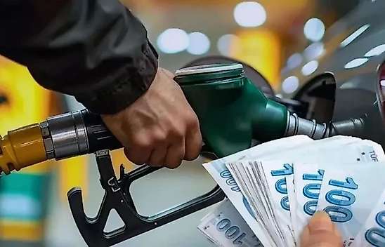 Konya'da tabelalar değişti! Akaryakıtta 3 haneli rakama az kaldı