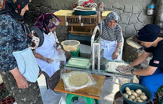 Konya'da tarihi değirmen kadınların üretim üssüne dönüştü