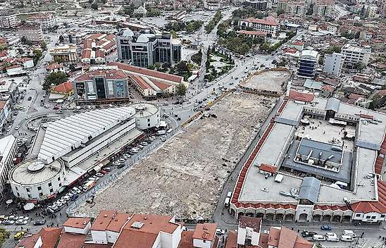 Konya'da tarihi pazarda büyük dönüşüm: İkinci etap tamamlandı!