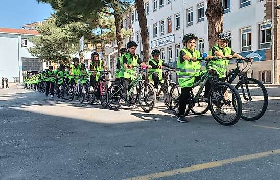 Konya'da TOKİ konutlarında bisikletler ücretsiz tamir edilecek