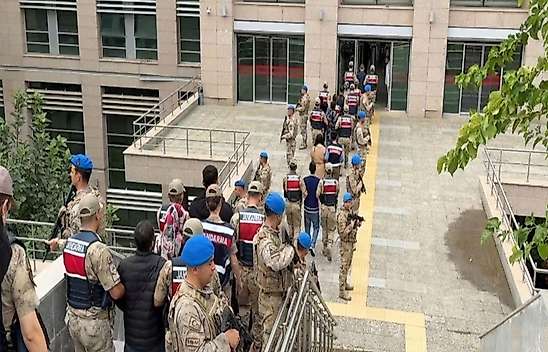 Konya dahil 13 ilde milyarlık bahis ağına operasyon!