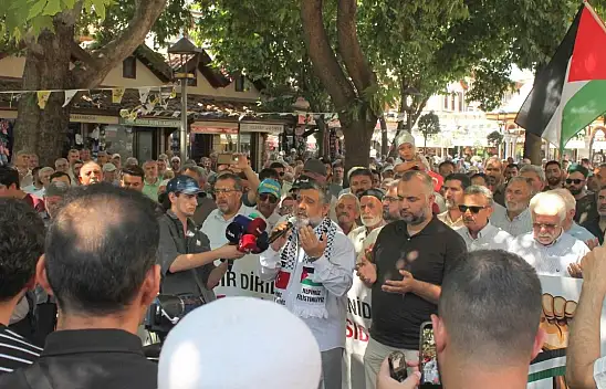 Konya'dan sınırda bekletilen Filistin Konvoyu'na destek