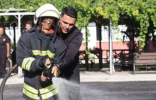 Konya İtfaiyesi seferber oldu: Zeynel'in hayali gerçekleşti