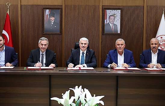 Konya Karapınar'da eğitime hayırsever desteği