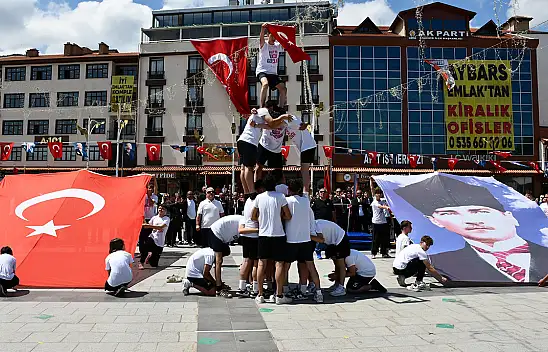 Konya'nın dört bir yanını 19 Mayıs heyecanı sardı