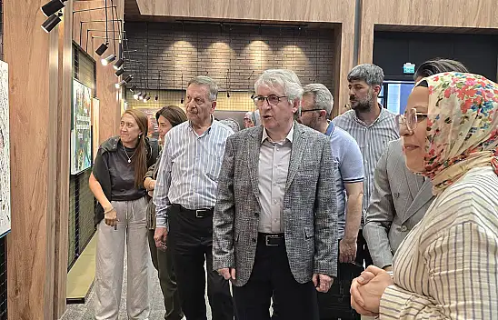 Konya'nın ilk Kaligrafi Sergisi Karatay'da açıldı