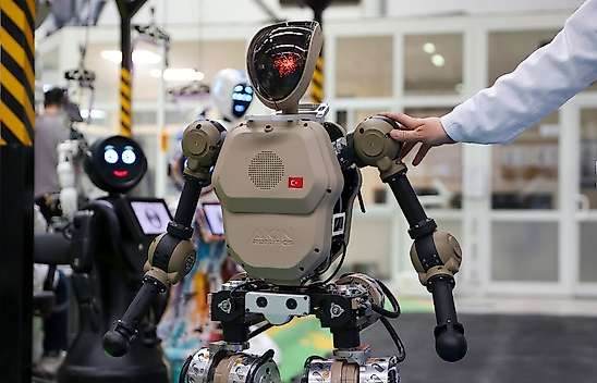 Konya'nın yerli robotu AKINCI-5 görücüye çıkıyor!
