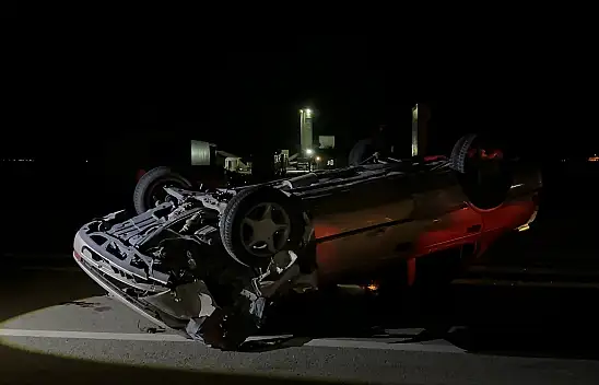 Konya yolunda feci kaza! Otomobil beton mikserine çarptı