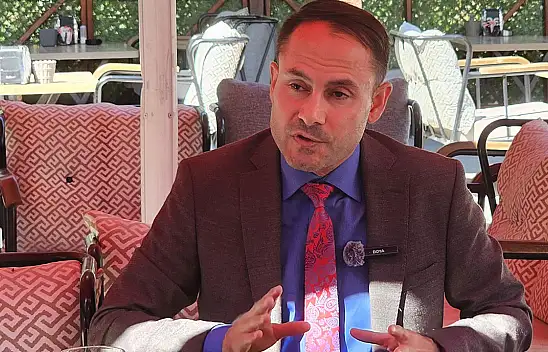 Konyalı siyasetçi İsveç seçimleri için sahada