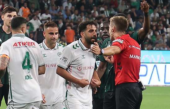 Konyaspor'a evinde soğuk duş!