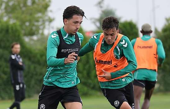 Konyaspor bugün çalıştı, yarın izinli